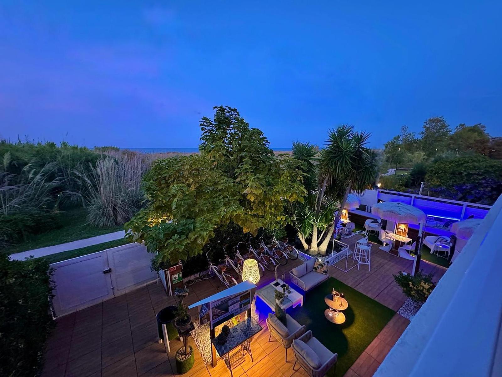 Le Dune Di Villa Diana Васто Экстерьер фото
